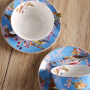 Juego de Taza y Platillo de Cerámica Creativa 2026, Estilo Europeo, Estilo Campestre, Color Caramelo Fresco, Borde Dorado, para Té de la Tarde - Product Image 4