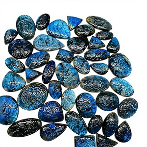 Cabochon en labradorite naturelle sculpté à la main, marque FAIJAN GEMS, origine Rajasthan, certifié par une tierce partie, taille personnalisable pour - Product Image 1