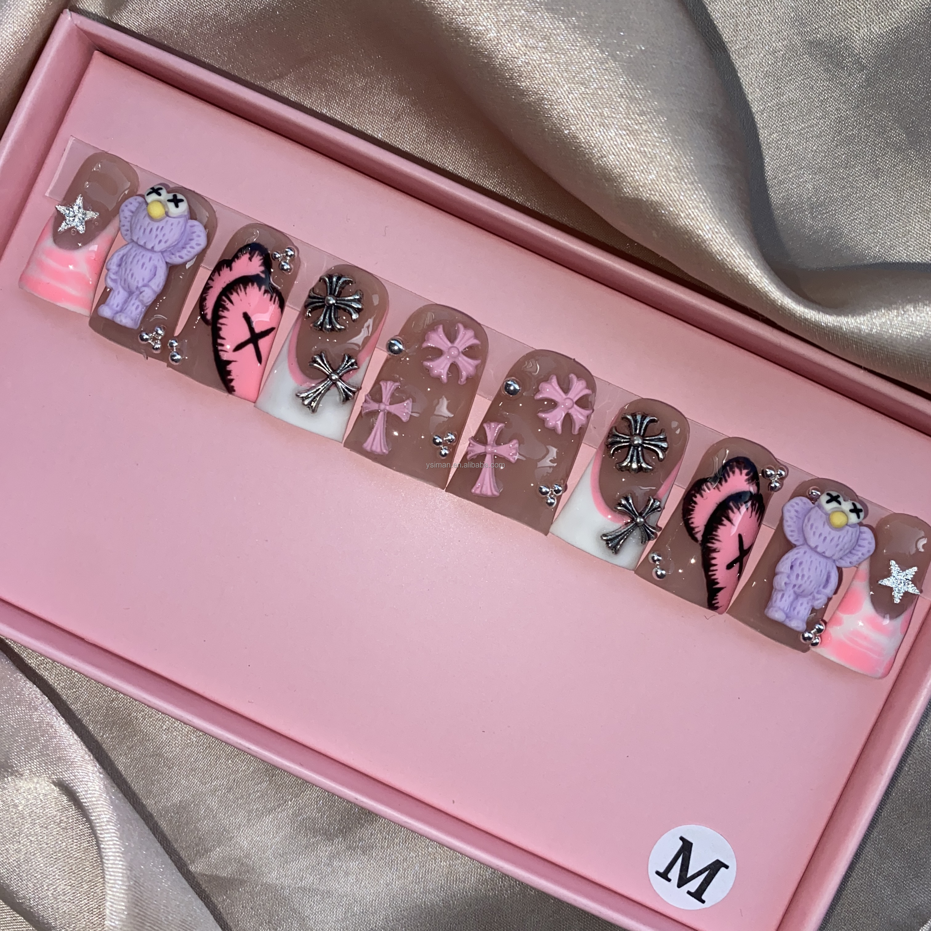 Fait à la main 01 M