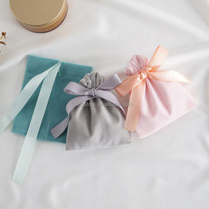 Bolsa de joyería de terciopelo grueso de lujo de 10x12cm, bolsa de almacenamiento de pulsera de felpa, bolsas de collar de terciopelo rosa con cinta suave - Product Image 6