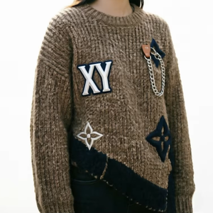 Suéter <span class=keywords><strong>de</strong></span> Punto Grueso Retro con Insignia XY y Cadena, Estilo Robusto <span class=keywords><strong>para</strong></span> Otoño/Invierno - Product Image 1