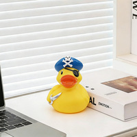 Canard de bain flottant de style classique, sans BPA, écologique, jouet de bain pour enfants, canard pirate