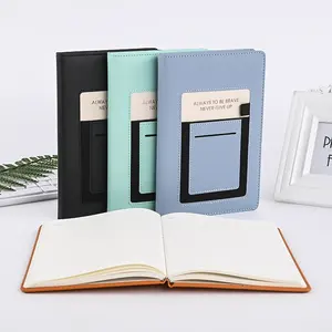 Caderno executivo com capa de couro personalizável e caneta A5 com bolso frontal para telefone