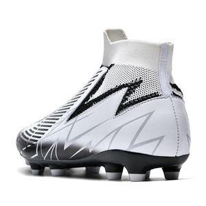 Chaussures de football professionnelles pour hommes Bottes d'hiver décontractées personnalisées avec <span class=keywords><strong>crampons</strong></span> de gazon à enfiler PU EVA Caoutchouc Vente en gros d'usine - Product Image 5