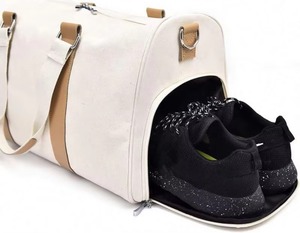 Échantillon Gratuit Prix Usine Tissu Polyester Personnalisé Imperméable Sac de Voyage en Cuir Imprimé sur Mesure avec Compartiment à Chaussures - Product Image 1