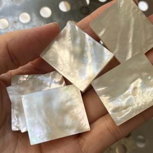 Lámina de Nácar de Alta Calidad de 29x24*4,6 mm, Rebanada Cuadrada de Concha Blanca para Decoración de Cuchillos y Guitarras - Product Image 4