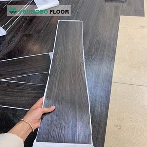 Tablón de Vinilo con Textura de Madera Personalizada en Relieve de 1.2mm-3mm, Pisos Vinílicos Autoadhesivos - Product Image 4