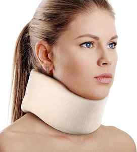Zachte Foam Neck Brace Universal Halskraag Verstelbare Neck Brace Voor Slapen Verlicht Nekpijn En Wervelkolom Druk - Product Image 1