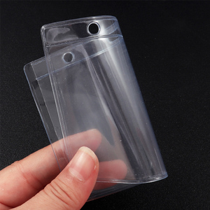 FOSKA 100 <span class=keywords><strong>Porte</strong></span>-cartes d'identité transparents horizontaux flexibles en <span class=keywords><strong>plastique</strong></span> pour étudiants avec attaches à clip pour protéger les cartes d'identité - Product Image 3
