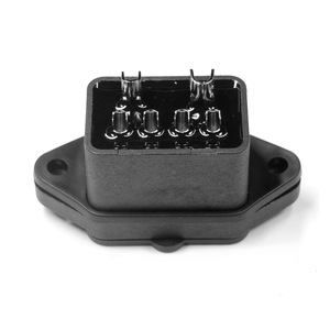 Connecteur double usage 2+4 broches, prise tout-en-un pour échange de batterie de véhicule électrique, module de stockage d'énergie de charge/décharge - Product Image 3