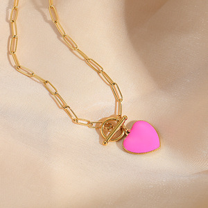 Collana con ciondolo in <span class=keywords><strong>oro</strong></span> 18 carati con ciondolo in <span class=keywords><strong>oro</strong></span> 18 carati con catena in acciaio inossidabile smaltato <span class=keywords><strong>rosa</strong></span> moda <span class=keywords><strong>donna</strong></span> - Product Image 3