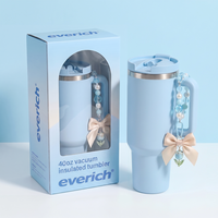 Gobelet isotherme de 40 oz avec poignée, tasse de voyage tendance en acier inoxydable avec décoration chaîne de perles pour la salle de sport, le bureau et l'extérieur