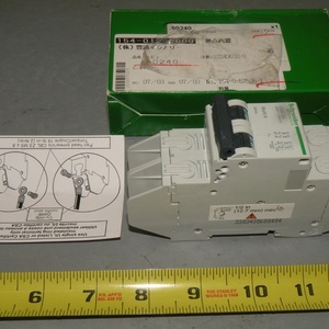 เบรกเกอร์วงจรขนาดเล็ก <span class=keywords><strong>60240</strong></span> <span class=keywords><strong>60240</strong></span> Multi9 C60 5A สำหรับ PLC - Product Image 1