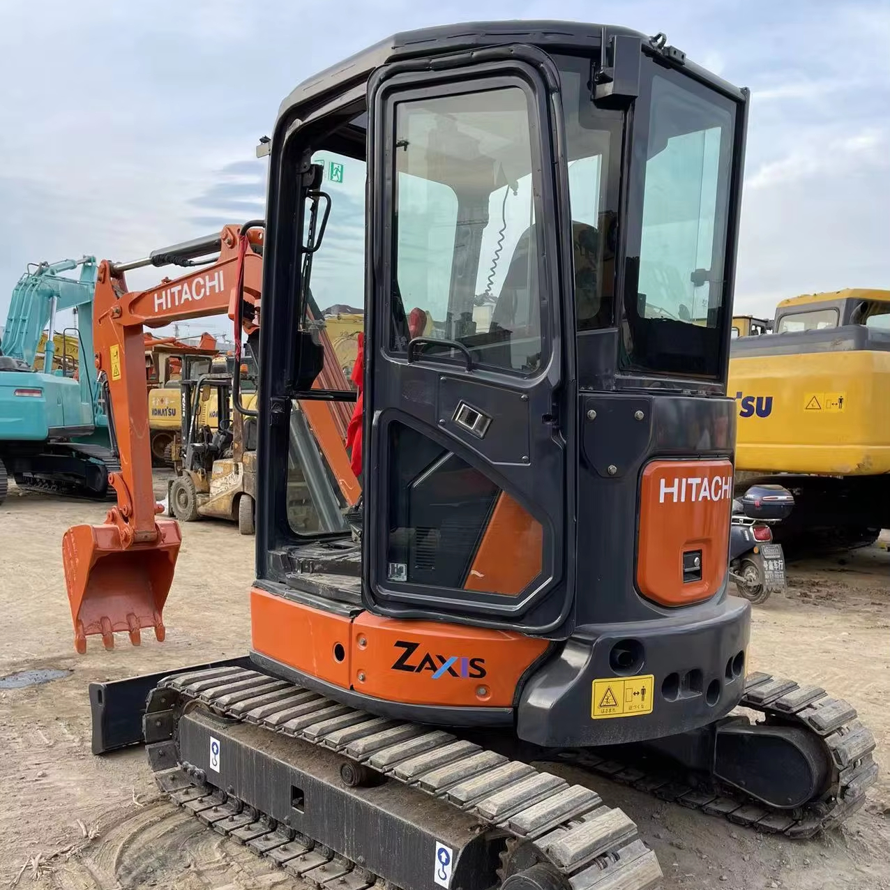 Used Hitachi ZX80 Excavators - Reliable Earthmoving Tools
