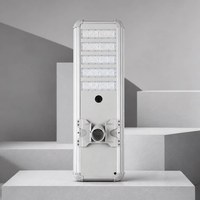 Lampadaire LED solaire IP65 200W 6000K 120° d'angle de faisceau, télécommande, construction en aluminium, durée de vie de 50 000 heures