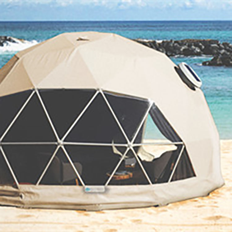 สีเบจอ่อน/ใส