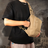 Sac bandoulière tactique imperméable pour homme, dernière conception, ajustable, pour pistolet dissimulé, sac de poitrine croisé, entièrement personnalisable en usine