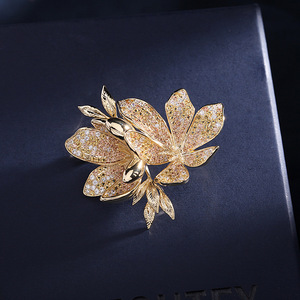 JY Elegant Temperament Fashion Colorful Zircon Corsage Luxury <strong>Saree</strong> Pin Flower <strong>Brooches</strong> - Product Image 6