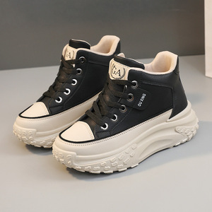 Zapatillas Deportivas <span class=keywords><strong>de</strong></span> <span class=keywords><strong>Mujer</strong></span>, Impermeables, <span class=keywords><strong>de</strong></span> Cuero, Rojas y Blancas, <span class=keywords><strong>de</strong></span> Caña Alta, con <span class=keywords><strong>Suela</strong></span> Gruesa y Resistente, <span class=keywords><strong>para</strong></span> Uso Diario y al Aire Libre - Product Image 3