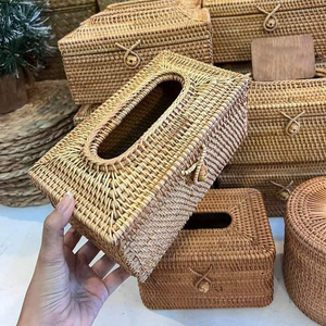 ฝาครอบกล่องกระดาษทิชชูไม้ไผ่ทำมือ พร้อมลวดลายสานแบบดั้งเดิม ดีไซน์ทรงสี่เหลี่ยมผืนผ้า เป็นมิตรกับสิ่งแวดล้อม ใช้ตกแต่งและจัดเก็บ - Product Image 6