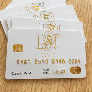 Carte plastique PVC personnalisée avec numéro gravé, bande magnétique et puce RFID intelligente - Product Image 4