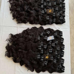 Cheveux naturels vierges en vison indien non transformés, cheveux humains indiens à cuticules alignées, cheveux indiens à cuticules alignées - Product Image 1