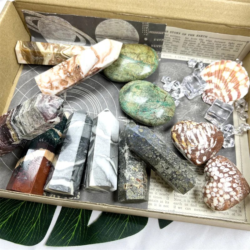 Vente en gros de pierres de cristal sculpture artisanat de cristal cristaux de guérison produits combinés pour cadeau
