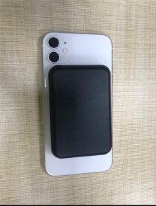 Vendite calde Logo personalizzato sottile Mini 5000mAh magnetico centrale di ricarica senza fili per iPhone 15 pro max Mobile 7.5W potenza <span class=keywords><strong>Ba</strong></span> - Product Image 6