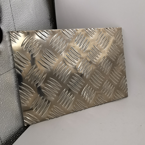 Plaque de bande de roulement en <span class=keywords><strong>aluminium</strong></span> d'usine 5 barres diamant feuille à carreaux en alliage d'<span class=keywords><strong>aluminium</strong></span> anti-dérapant pour camion/remorque/boîte à outils/stock de plancher - Product Image 6