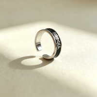 Bagues de luxe noires en argent plaqué, bijoux anti-ternissement, vente en gros pour bagues bouddhistes artisanales de luxe à porter au quotidien