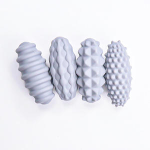 Vente en gros de jouets sensoriels pour enfants à aspiration magnétique, en silicone souple texturé, anti-stress - Product Image 6