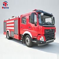 Camion de pompiers à mousse SINOTRUK HOWO 8 tonnes, 6000 kg d'eau, 2000 kg de mousse, 257 kW pour la lutte contre les incendies urbains, en usine et dans les parcs