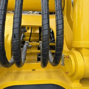Excavatrice hydraulique Komatsu 350 d'occasion avec moteur et pompe Cummins, export direct pour l'ingénierie, poids opérationnel de 35 tonnes - Product Image 5