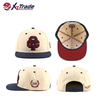 Casquettes Snapback Unisexe à 6 Panneaux à Bord Plat avec Logo Brodé Personnalisé Bicolore et Patch Lettres – Style Campus Streetwear