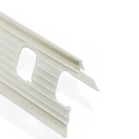 Profilés d'angle en métal pour stuc et plâtre