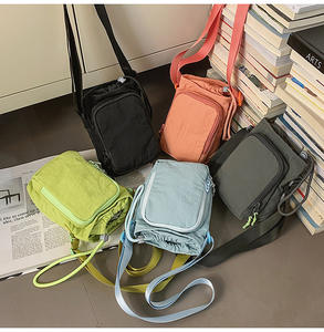 Custom Adjustable RPET Fabric Gym Outdoor Crossbody <b>Water</b> <b>Bottle</b> Carrier Bag Puffy Sling <b>Bottle</b> <b>Holder</b> With Phone Pocket - Product Image 3