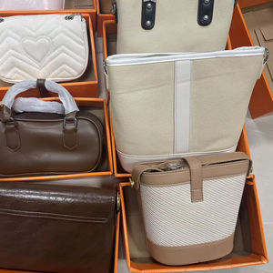 Sacs à main pour femmes, style streetwear tendance, mélange de styles décontractés, lot en stock, directement de l'usine, en vente, liquidation de stock - Product Image 1