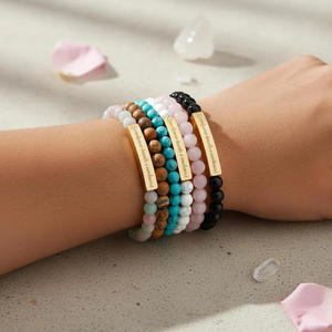 Bracelet personnalisé gravé avec <span class=keywords><strong>pierre</strong></span> précieuse, bracelet extensible en acier inoxydable pour femme, cadeau significatif pour amie ou maman - Product Image 1