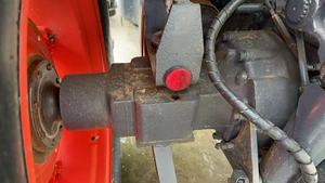 Tractor Kubota M950KR para agricultura agrícola - Product Image 4