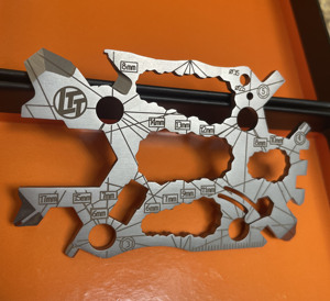 <span class=keywords><strong>Carte</strong></span> multi-outils EDC de poche créative pour le transport quotidien avec plus de 50 fonctions - Product Image 3