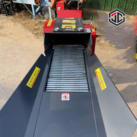 Machine à couper le foin diesel pour la préparation d'aliments à base d'herbe et de tiges de maïs, avec une puissance élevée et un fonctionnement agricole fiable