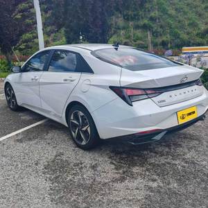 Voiture familiale d'occasion Hyundai Elantra 1.5L CVT <span class=keywords><strong>LUX</strong></span> Premium Essence Berline Économe en Carburant L2 Assist Conduite à Gauche Véhicule d'occasion Vente en Gros - Product Image 5