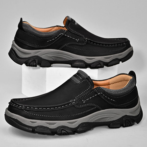 Mocassins pour hommes en couleur unie, dessus en PU, semelle en caoutchouc, doublure en fourrure, toutes saisons - Product Image 2