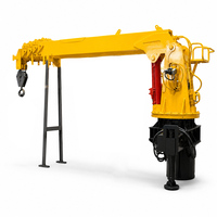 Grue de pont marine hydraulique pliante de 5 tonnes pour le chargement et le déchargement de marchandises sur navires et bateaux, et les levages offshore