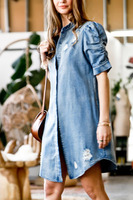 Robe en jean pour femmes grandes tailles, avec trous déchirés au-dessus des genoux, manches courtes, col mandarin, devant ouvert, boutons cachés
