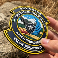 Patch PVC personnalisé 3D en caoutchouc, logo en relief tactique, thermocollant, durable et souple pour veste et chapeau d'extérieur