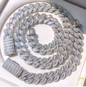โซ่เพชรบาแกตโมอิสซาไนต์แบบบาแกต18มม. หรูหราสำหรับสไตล์ฮิปฮอป - Product Image 3