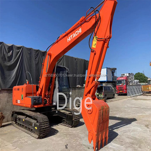 Mini pelle sur chenilles Hitachi EX120-5 d'occasion modèle 2023 avec pompe de boîte de vitesses à moteur d'origine et alimentation fiable en bon état - Product Image 4