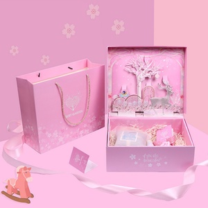Luxury Pink Cardboard Gift <b>Box</b> for Eyelash Skin Care Sunglasses Packaging Durable Art Paper Material Recycled Materials - Product Image 1