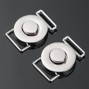 Hebilla Redonda de Aleación con Liberación Lateral, Accesorios Metálicos Plateados Duraderos para Bolsos - Product Image 1